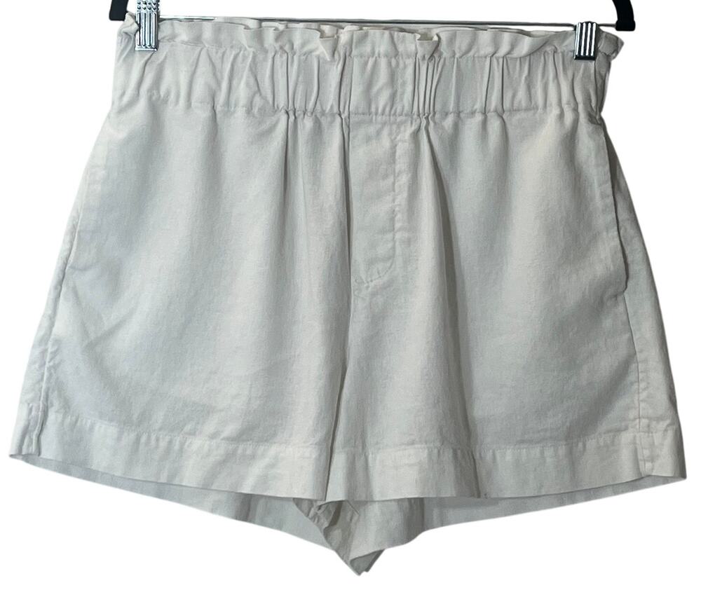 A New Day Cream High Rise Paperbag Shorts w Pockets Size M